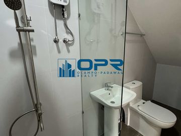 Brand New Semi-furnished Ready for Move-in Modern House