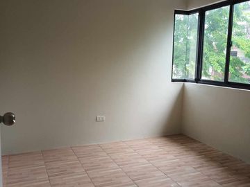 New Haven Brand NEW Townhouse For Sale Near Sm Fairview - Jojo Obra