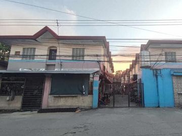 FOR SALE TWO STOREY APARTMENT IN ANGELES CITY NEAR PAMPANG MARKET