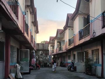 FOR SALE TWO STOREY APARTMENT IN ANGELES CITY NEAR PAMPANG MARKET