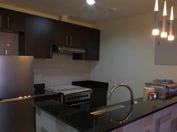 FOR SALE: KASA LUNTIAN TAGAYTAY1 BEDROOM UNIT