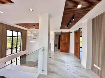 Retirement Home with Taal View House and Lot for Sale in Splendido Tagaytay