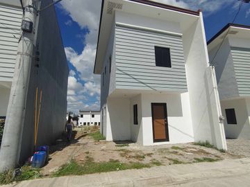 Single Attached House and Lot For Sale BROOKSTONE cabuco Trece Martires Cavite