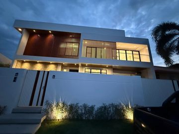 Modern 10-Bedroom House for Sale – Near SM Telabastagan
