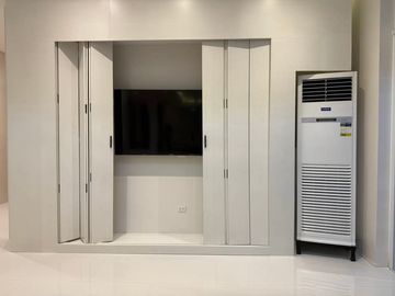 Modern 10-Bedroom House for Sale – Near SM Telabastagan