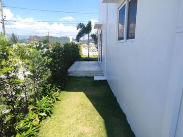House and lot in Manga-vaca Subic Zambales