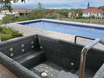 Alta Mira Tagaytay Highlands House & Lot For Sale