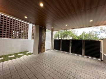 Brand New Contemporary House in Pueblo del Sol Tagaytay