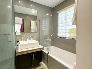 South Forbes Villas House for Sale