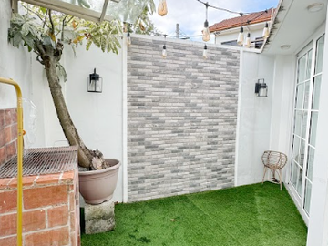 South Forbes Villas House for Sale