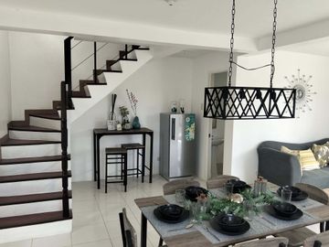 3 Bedrooms With Balcony House and Lot for Sale in Trece Marteres Cavite