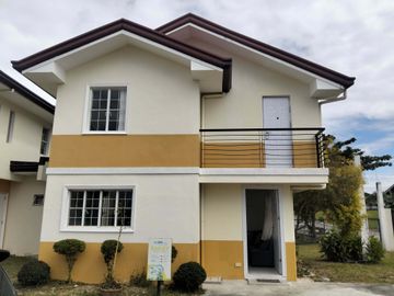 3 Bedrooms With Balcony House and Lot for Sale in Trece Marteres Cavite