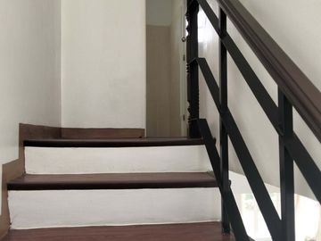 3 Bedrooms With Balcony House and Lot for Sale in Trece Marteres Cavite