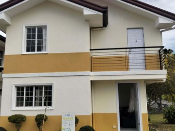 3 Bedrooms With Balcony House and Lot for Sale in Trece Marteres Cavite
