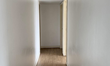 Semi-furnished 3 Bedroom in One Shangrila Place for Lease