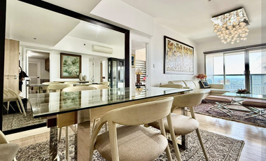 Luxurious corner 2 Bedroom in One Shangrila Place for Sale