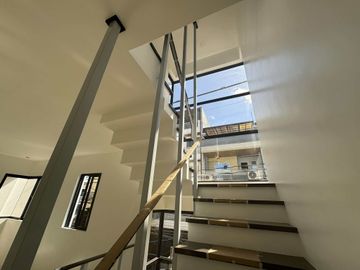 Live Large in Tandang Sora QC: 254 sqm Home with Premium Features - Keziah