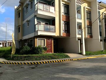 The Villa's of Dasmariñas Highlands