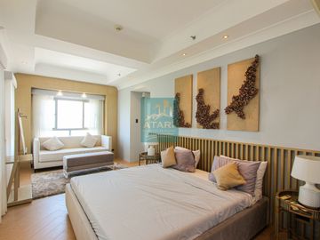 Bi-level 3 Bedroom Penthouse For Sale in Movenpick: Luxury Seafront Living