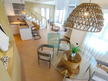 Bi-level 3 Bedroom Penthouse For Sale in Movenpick: Luxury Seafront Living