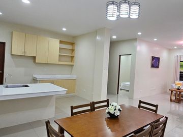 5 Bedroom House and Lot near Village Entrance, Sun Valley Estates Antipolo City