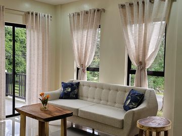 5 Bedroom House and Lot near Village Entrance, Sun Valley Estates Antipolo City