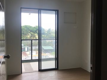 Price Below Market - Tagaytay City 2 Bedroom Condo unit for Sale