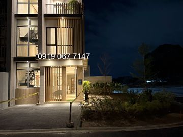 Aerin Townhouse - M Residences Katipunan Ext. By VCDC - Preselling Customizable