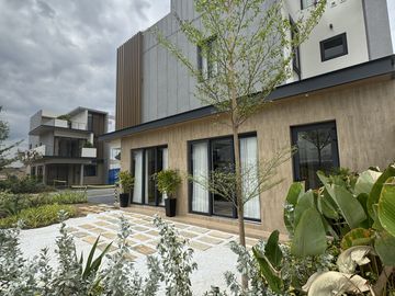 Aerin Townhouse - M Residences Katipunan Ext. By VCDC - Preselling Customizable