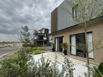 Aerin Townhouse - M Residences Katipunan Ext. By VCDC - Preselling Customizable