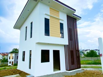For Sale: Single Detached House and Lot with 3 BEDROOMS in Trece Martires, Cavite