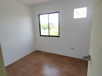 For Sale 2 Bedroom Townhouse Complete in Lawa, Calamba City, Laguna