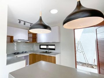 Kiana 127 | Three-Unit House and Lot with Two-Vehicle Carport