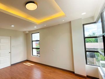 Kiana 127 | Three-Unit House and Lot with Two-Vehicle Carport