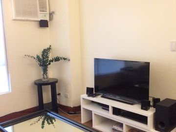 La Vie Alabang One bedroom with parking slot