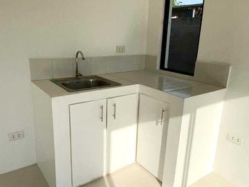 3 BEDROOM 2 T&B with Parking Space Duplex in Tanza Cavite (ESTANZIA ENCLAVE)