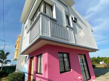 3 BEDROOM 2 T&B with Parking Space Duplex in Tanza Cavite (ESTANZIA ENCLAVE)