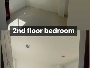 3 STOREY TOWNHOUSE NEAR SM AND ROBINSON DASMARINAS