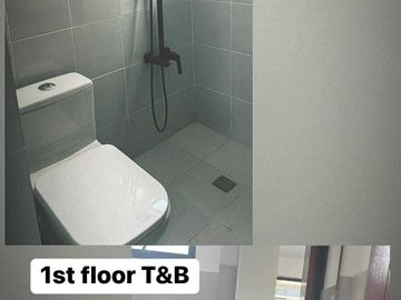 3 STOREY TOWNHOUSE NEAR SM AND ROBINSON DASMARINAS