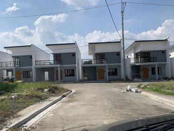 Ready for Occupancy 3 bedrooms complete turn over