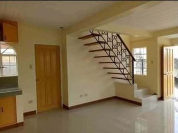 4 Bedrooms with 2 Toilet and Bath House And Lot in Dasmarinas Cavite