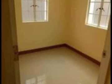 4 Bedrooms with 2 Toilet and Bath House And Lot in Dasmarinas Cavite