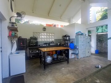 House and Lot- Puerto Galera