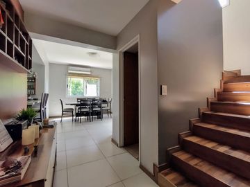 VENTA DE CASA EN Malvinas Argentinas