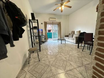 Venta de departamento dos ambientes en Caballito