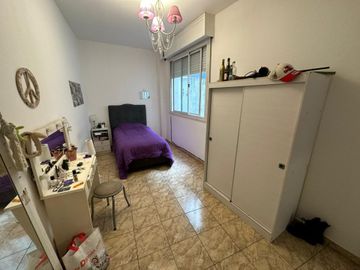 Venta de departamento dos ambientes en Caballito
