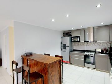 CASA EN VENTA - PRADOS DE LA VEGA ABASTO LA PLATA