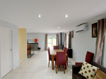 CASA EN VENTA - PRADOS DE LA VEGA ABASTO LA PLATA