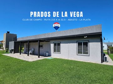 CASA EN VENTA - PRADOS DE LA VEGA ABASTO LA PLATA