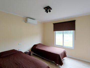 CASA EN VENTA - PRADOS DE LA VEGA ABASTO LA PLATA